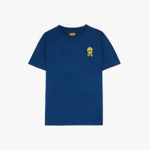 Camiseta de manga corta azul con logo amarillo
