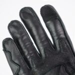 Detalle dedos de guantes de moto Gloves Amsterdam Man Black